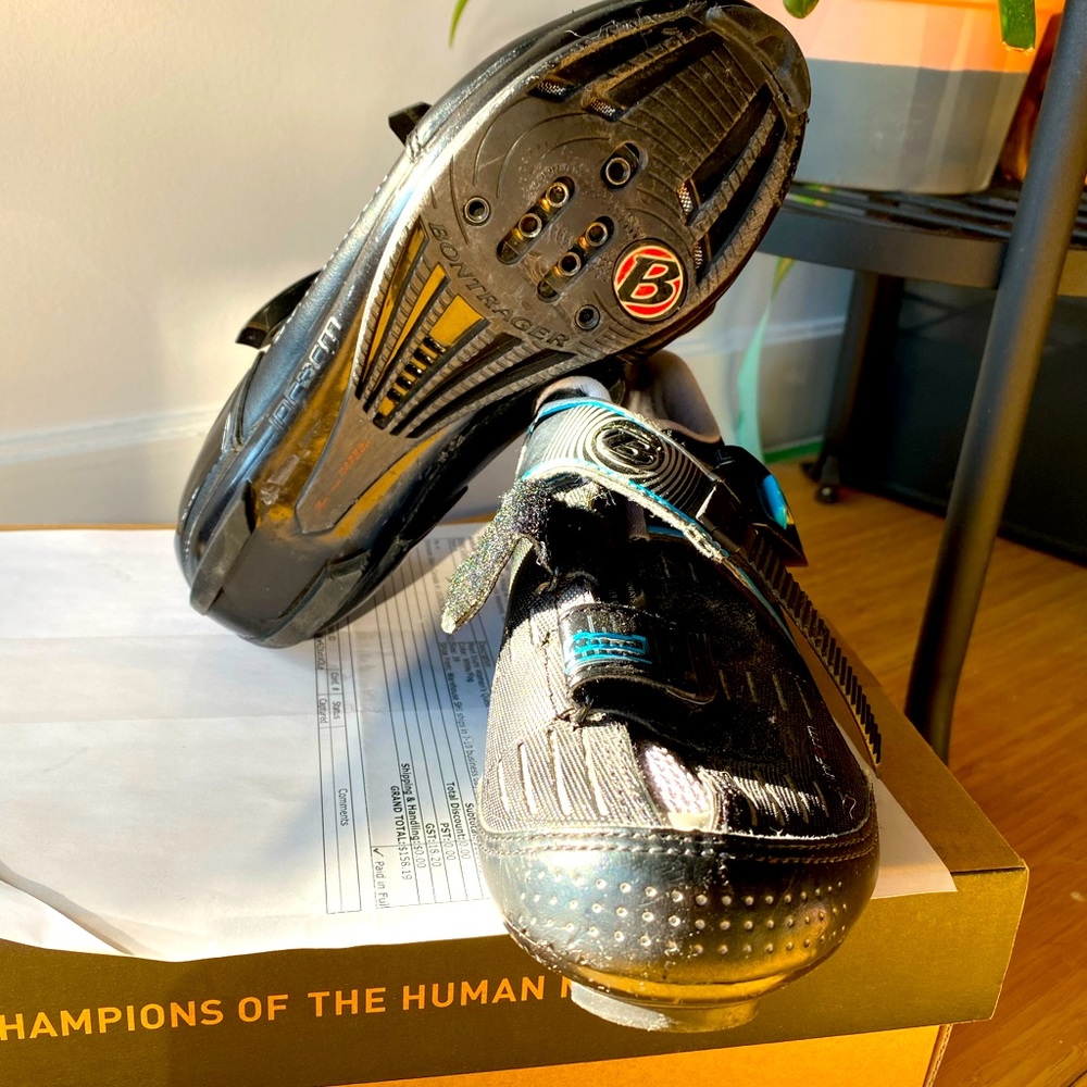 Women’s 6.5 US cycling shoes